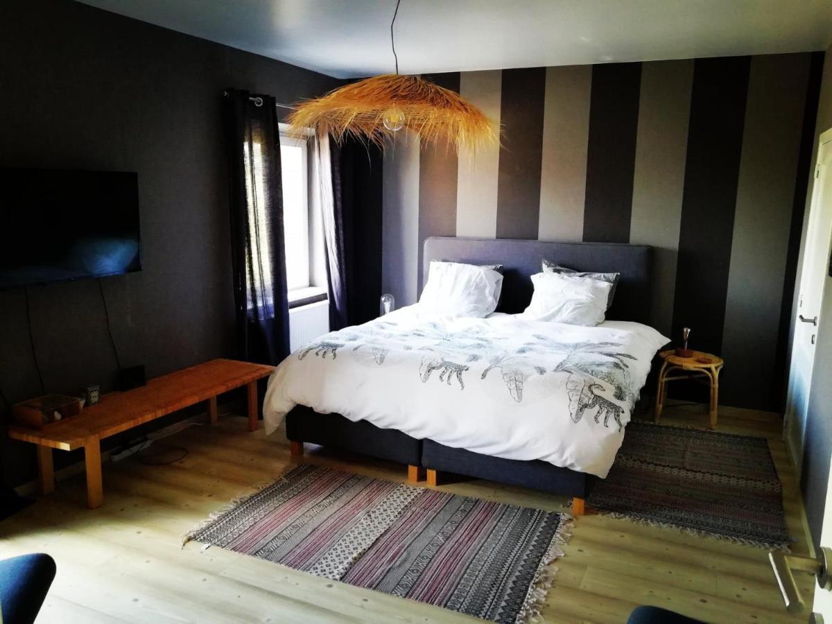Le Repos Du Gorille Bed and Breakfast Jalhay Esterno foto